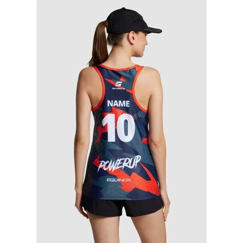 Modern szabású, sztreccs trikó 180 g/m²  