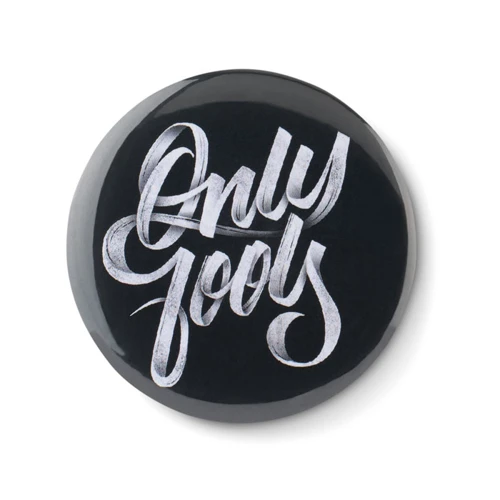 PIN Kitűző Matt Ezüst 