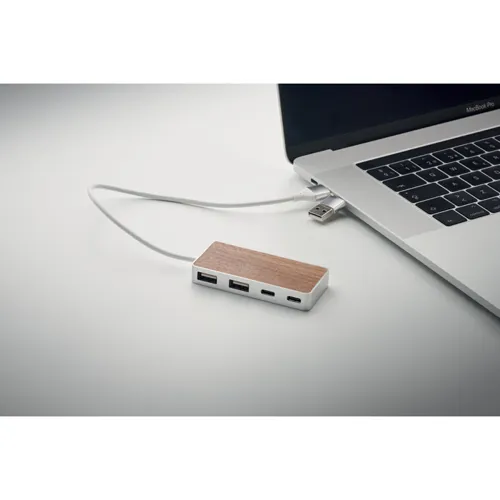 UBAH 4 portos USB hub, 27,5cm kábel Fa 