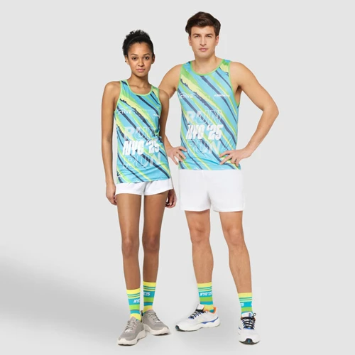Ultrakönnyű, négyzethálós sporttrikó 100 g/m²  