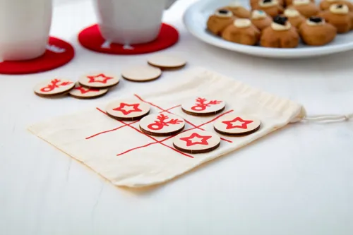 Amőba, hópehely & karácsonyfa OXO Xmas Barna 