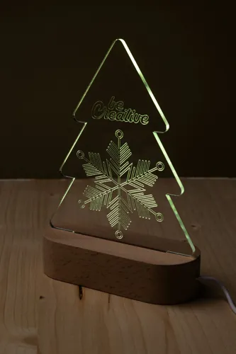 Karácsonyfa alakú LED-es trófea Woodify Xmas Fehér 