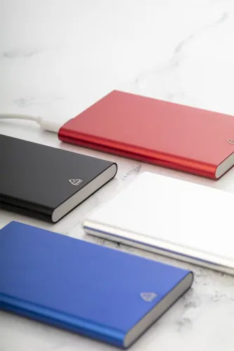 Power bank RaluFour Fekete 