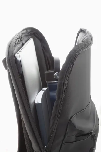 RPET laptop hátizsák Slippu Fekete 
