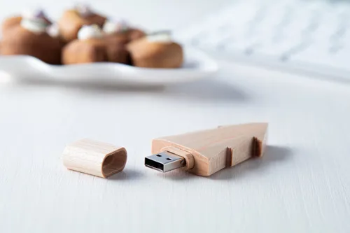 USB memória Limber Barna 