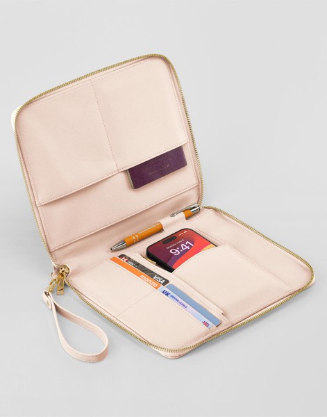 Boutique Travel/ Tech Organiser  