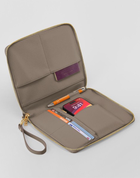 Boutique Travel/ Tech Organiser  