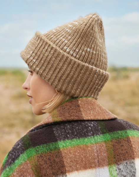 Chunky Knitted Patch Beanie  