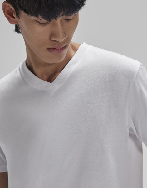 #E150 V T-Shirt  