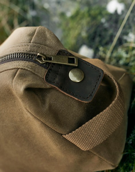 Heritage Waxed Canvas Wash Bag  