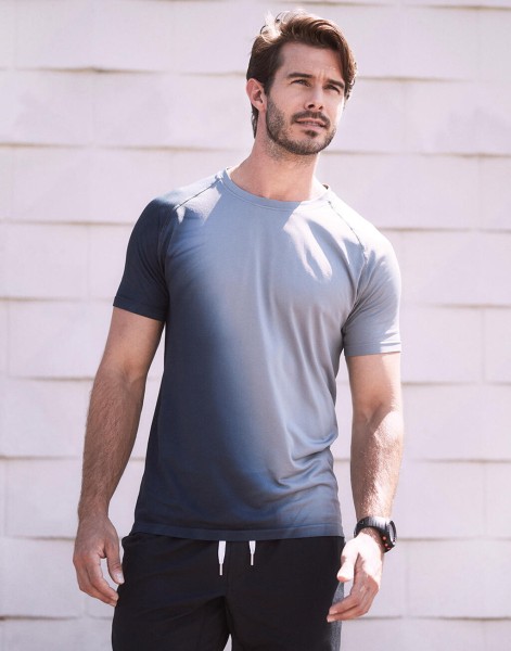 Seamless Sports-T for men  