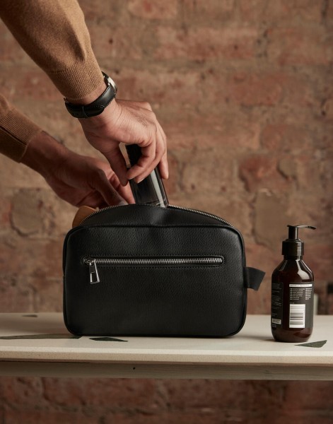 Tailored Luxe Wash Bag  