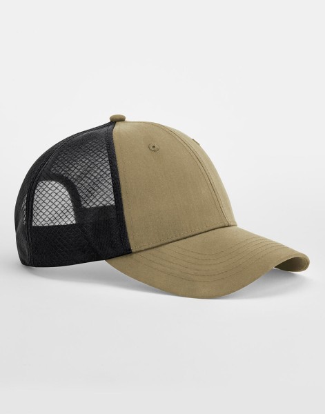 Technical Mesh Trucker  