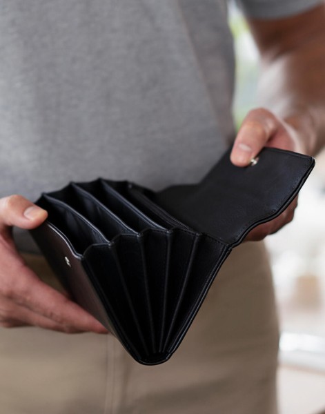 Waiter`s Wallet with Press Stud  