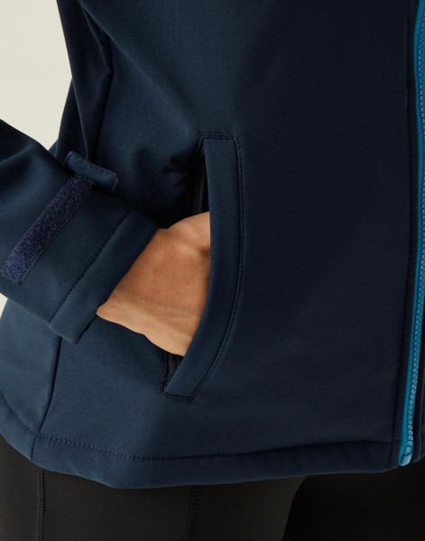 Women`s Venturer 3-Layer Hooded Softshell Jacket  