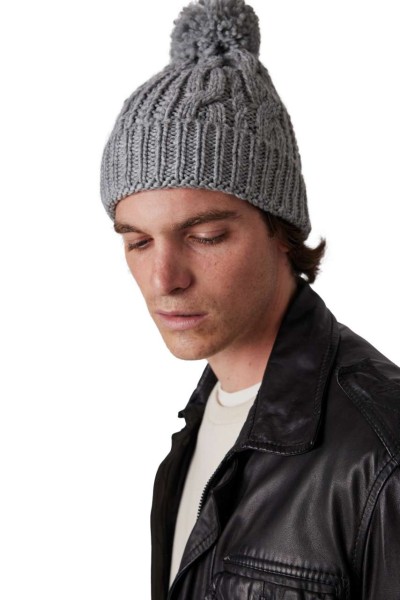 KNITTED BEANIE Szines 