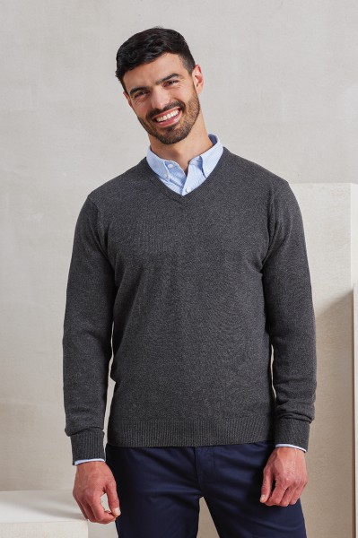 MEN'S KNITTED V-NECK SWEATER Lila 