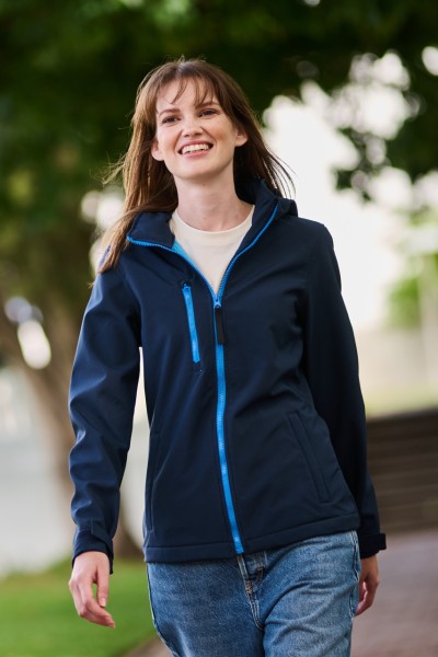 WOMEN'S VENTURER 3 LAYER HOODED PRINTABLE SOFTSHELL JACKET Fekete 